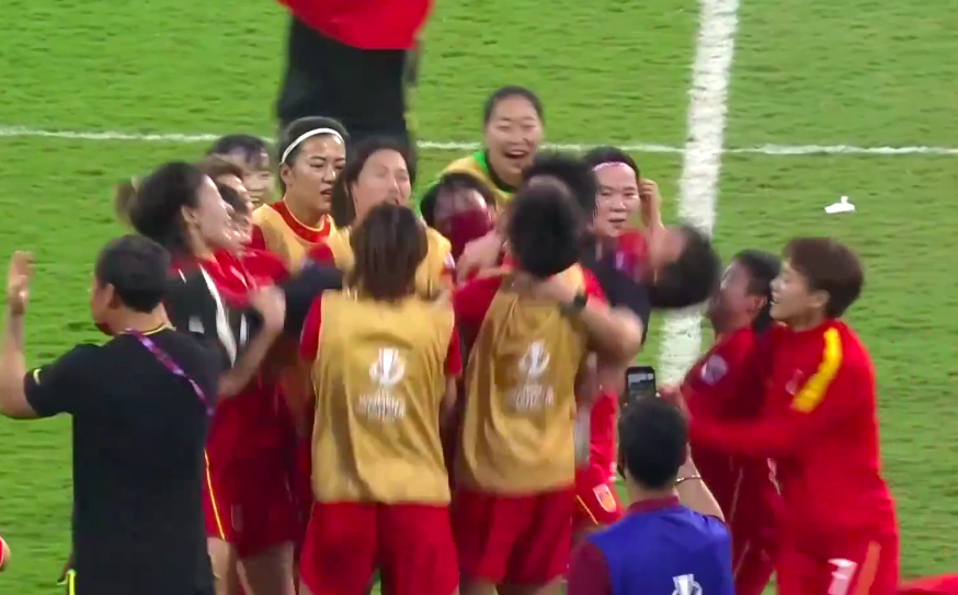 中国女足更衣室训话曝光，水庆霞亲口揭秘：为赢<a href=