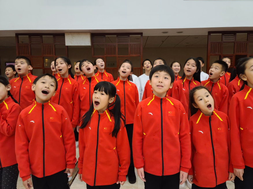 《雪花》领唱章孙游侑:冬奥最大的收获是友谊,最喜欢谷爱凌休闲区蓝鸢梦想 - Www.slyday.coM 《雪花》领唱章孙游侑:冬奥最大的收获是友谊,最喜欢谷爱凌休闲区蓝鸢梦想 - Www.slyday.coM