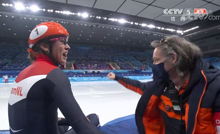 放声大哭！崔敏静无法接受拿银牌，没心情庆祝，<a href=