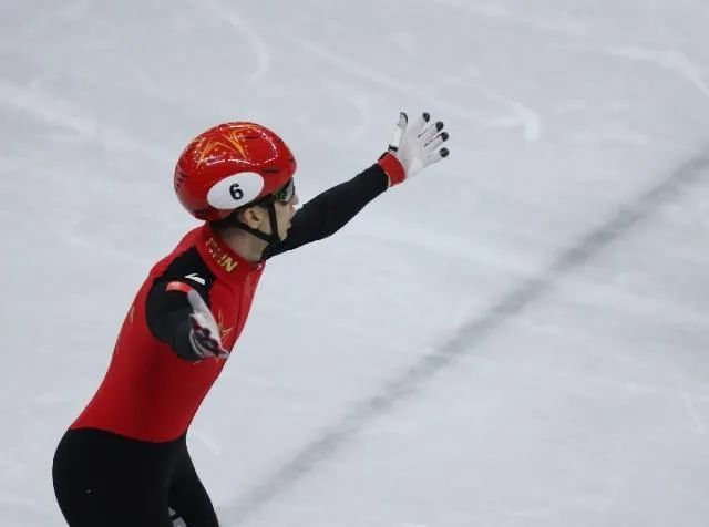 男子钢架雪车中国选手闫文港今日冲金!曲春雨、韩雨桐、张楚桐出战短道速滑1000米项目休闲区蓝鸢梦想 - Www.slyday.coM 男子钢架雪车中国选手闫文港今日冲金!曲春雨、韩雨桐、张楚桐出战短道速滑1000米项目休闲区蓝鸢梦想 - Www.slyday.coM