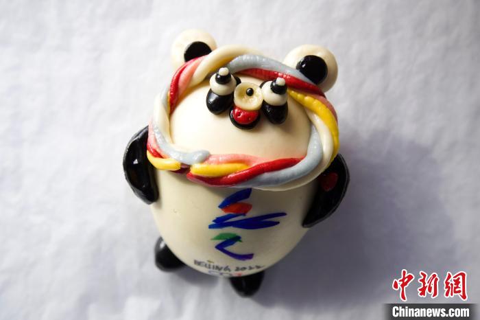 当花馍遇到冰墩墩山西面艺师老手艺捏出新时尚