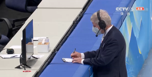 摔倒后,中国队被判进决赛!王濛“神预判”后自信拍桌:我这教练不是白当的休闲区蓝鸢梦想 - Www.slyday.coM 摔倒后,中国队被判进决赛!王濛“神预判”后自信拍桌:我这教练不是白当的休闲区蓝鸢梦想 - Www.slyday.coM