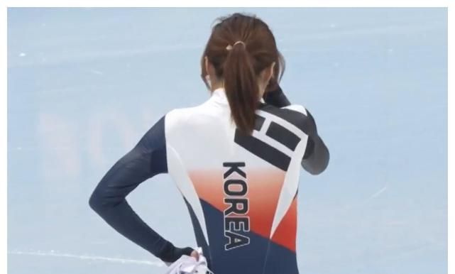 扎心了！冠军和季军疯狂庆祝，谁注意亚军<a href=