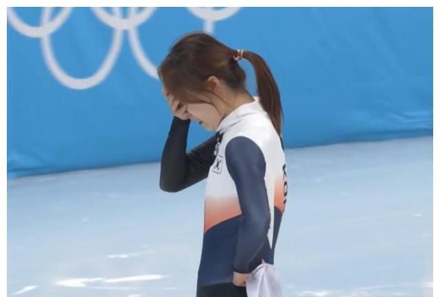 扎心了！冠军和季军疯狂庆祝，谁注意亚军<a href=