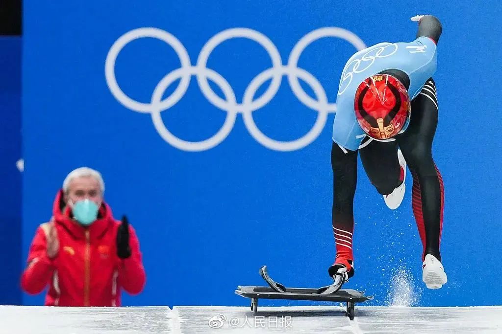 创造历史!闫文港夺得男子钢架雪车铜牌 成中国第一人休闲区蓝鸢梦想 - Www.slyday.coM 创造历史!闫文港夺得男子钢架雪车铜牌 成中国第一人休闲区蓝鸢梦想 - Www.slyday.coM