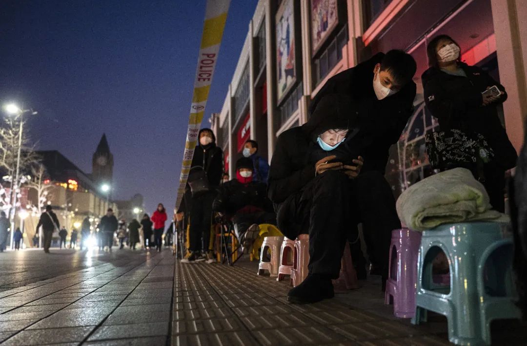 紧急提醒!有人说免费送冰墩墩,青岛网友激动坏了…朋友圈里疯转!先别转了,看完真相你会哭的休闲区蓝鸢梦想 - Www.slyday.coM 紧急提醒!有人说免费送冰墩墩,青岛网友激动坏了…朋友圈里疯转!先别转了,看完真相你会哭的休闲区蓝鸢梦想 - Www.slyday.coM