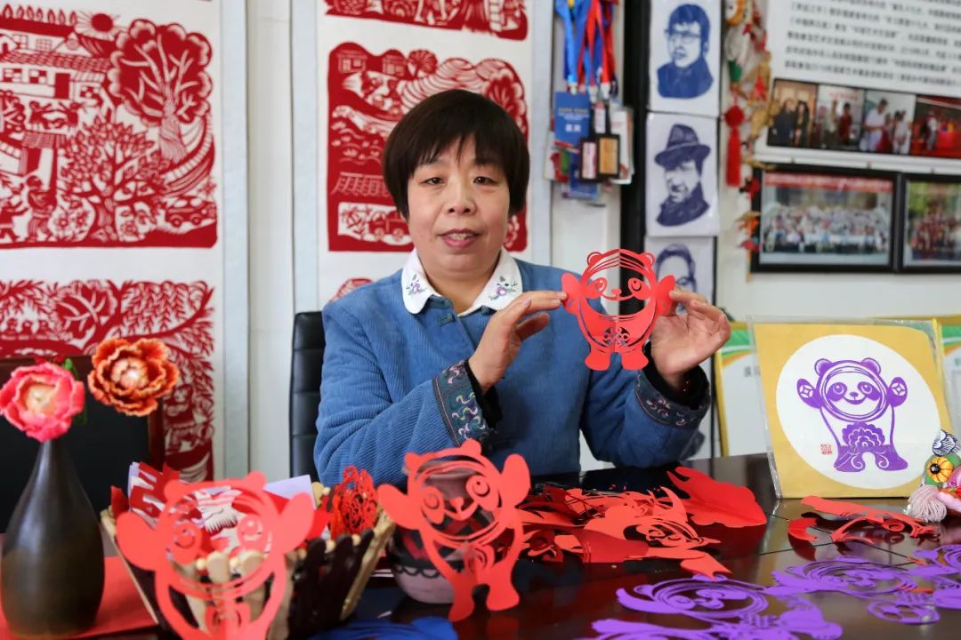 紧急提醒!有人说免费送冰墩墩,青岛网友激动坏了…朋友圈里疯转!先别转了,看完真相你会哭的休闲区蓝鸢梦想 - Www.slyday.coM 紧急提醒!有人说免费送冰墩墩,青岛网友激动坏了…朋友圈里疯转!先别转了,看完真相你会哭的休闲区蓝鸢梦想 - Www.slyday.coM