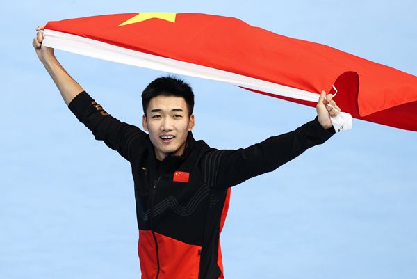 高亭宇:金牌献给祖国休闲区蓝鸢梦想 - Www.slyday.coM 高亭宇:金牌献给祖国休闲区蓝鸢梦想 - Www.slyday.coM