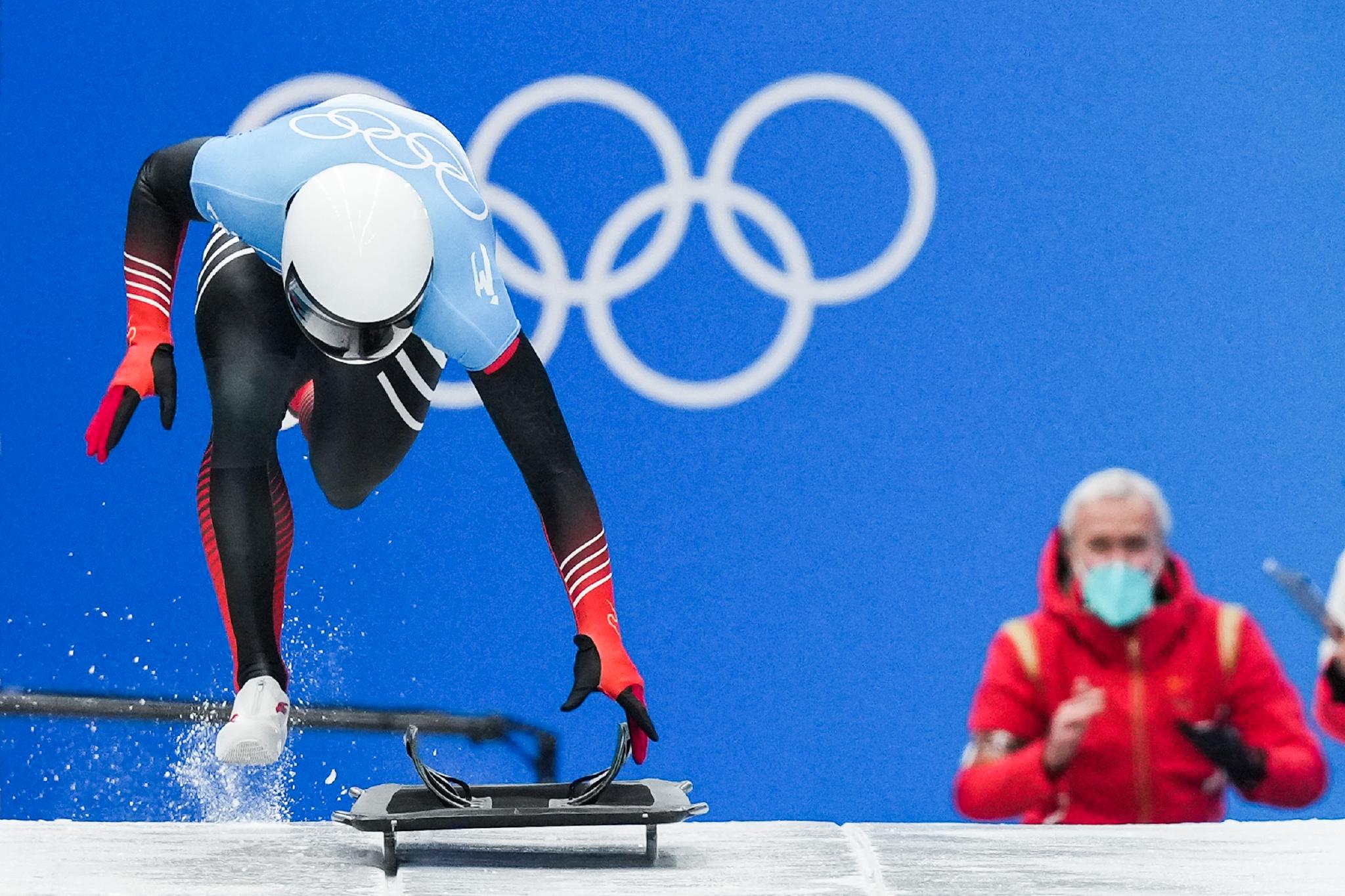 现场|闫文港:我有一颗全力拼的“大心脏”,钢架雪车不危险休闲区蓝鸢梦想 - Www.slyday.coM 现场|闫文港:我有一颗全力拼的“大心脏”,钢架雪车不危险休闲区蓝鸢梦想 - Www.slyday.coM