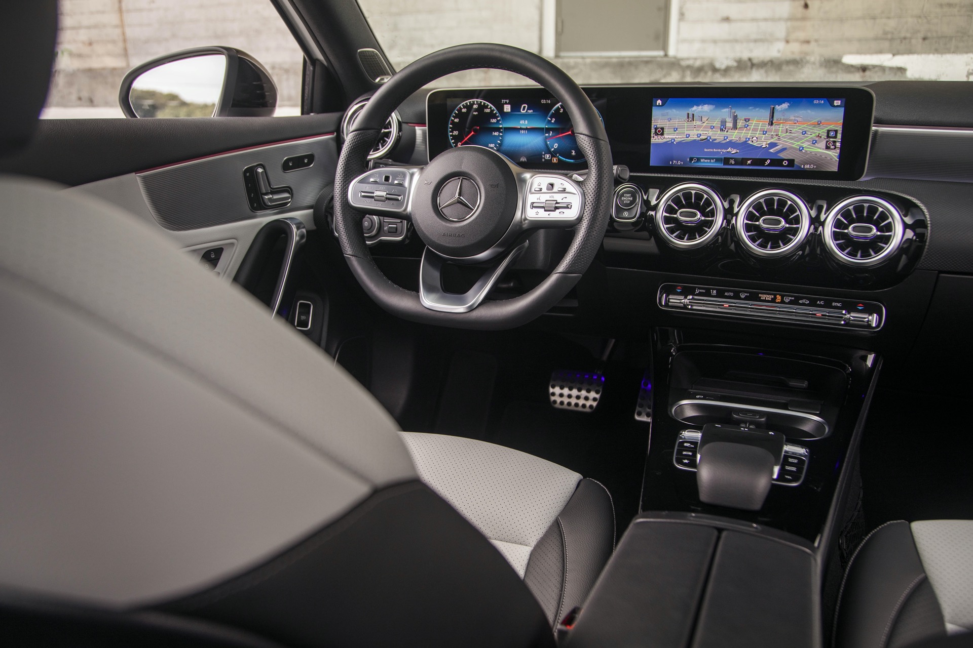 刚推3年就退市,中国卖得不错的奔驰A级在美国混不下去了休闲区蓝鸢梦想 - Www.slyday.coM 刚推3年就退市,中国卖得不错的奔驰A级在美国混不下去了休闲区蓝鸢梦想 - Www.slyday.coM