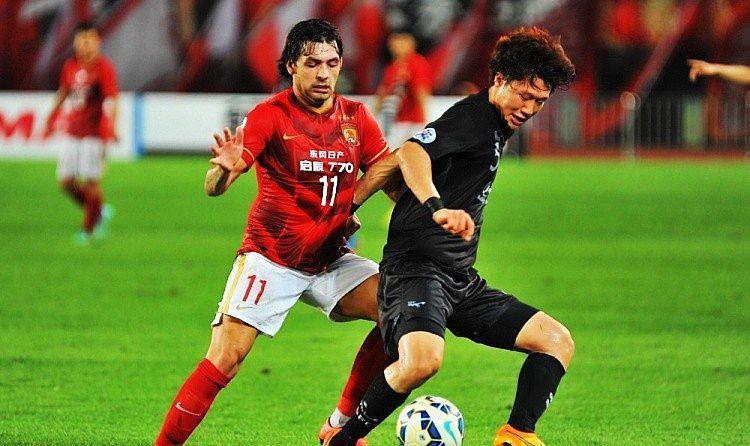 中超4消息！戴伟浚或去海港，深足或签<a href=