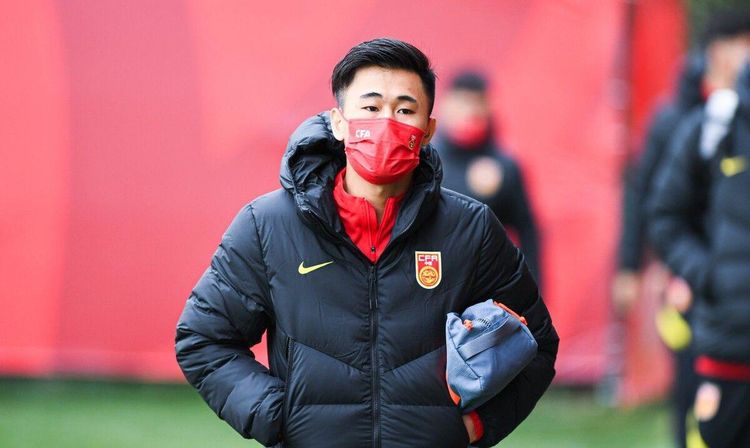 中超4消息！戴伟浚或去海港，深足或签<a href=