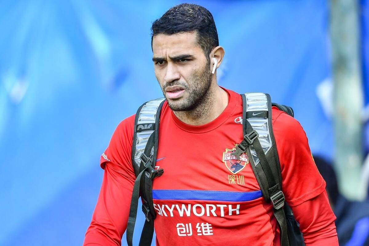 中超4消息！戴伟浚或去海港，深足或签<a href=