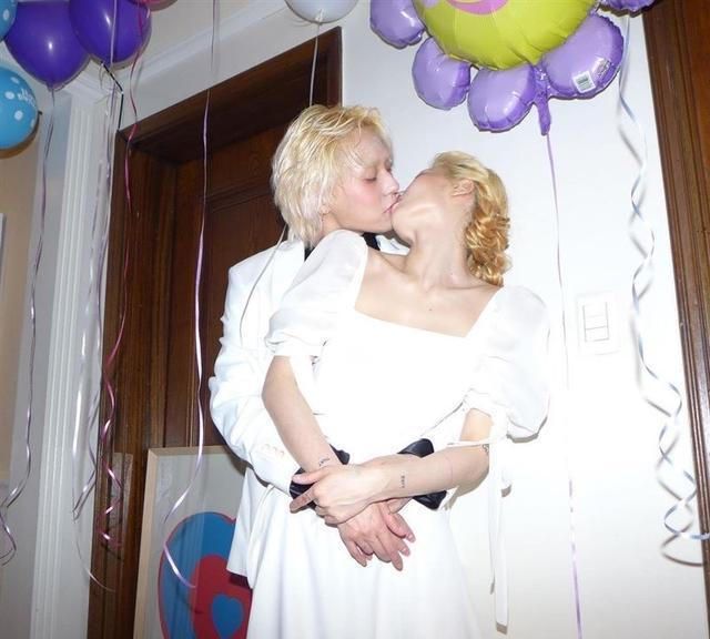 2022年才开始44天,已有11位<a href=