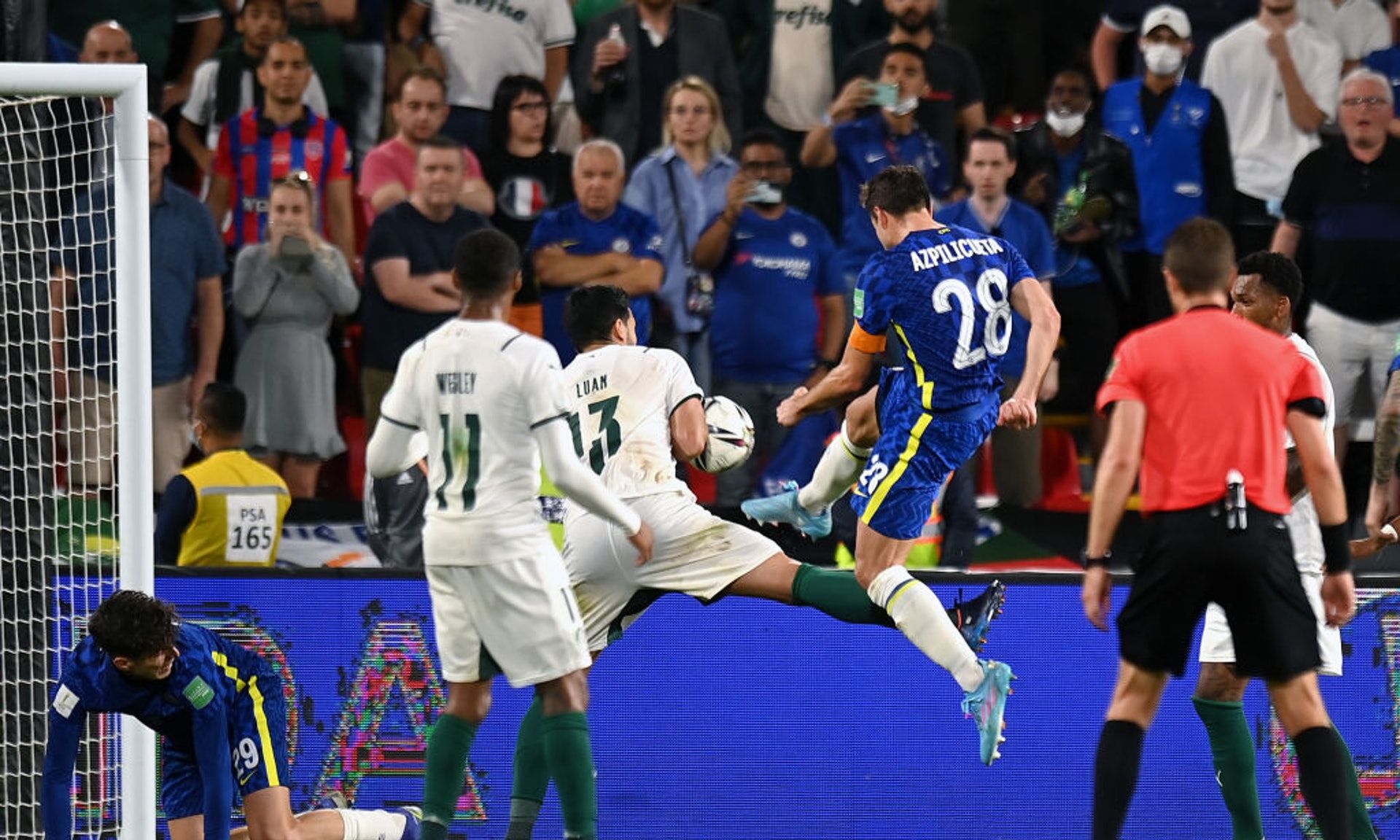 切尔西队长神级演技，为哈弗茨减压，<a href=