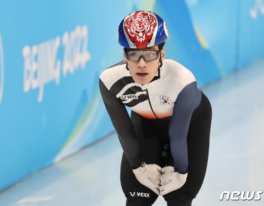 30分钟3人出局！中国短道全军覆没，<a href=