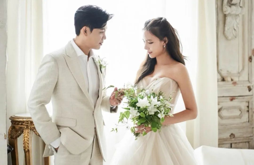 2022年才开始44天,已有11位<a href=