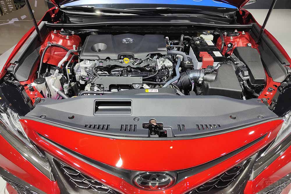 凯美瑞还是亚洲龙,全面分析告诉你到底该咋选!