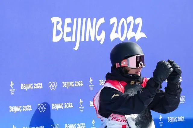 2月15日冬奥赛事看点休闲区蓝鸢梦想 - Www.slyday.coM 2月15日冬奥赛事看点休闲区蓝鸢梦想 - Www.slyday.coM