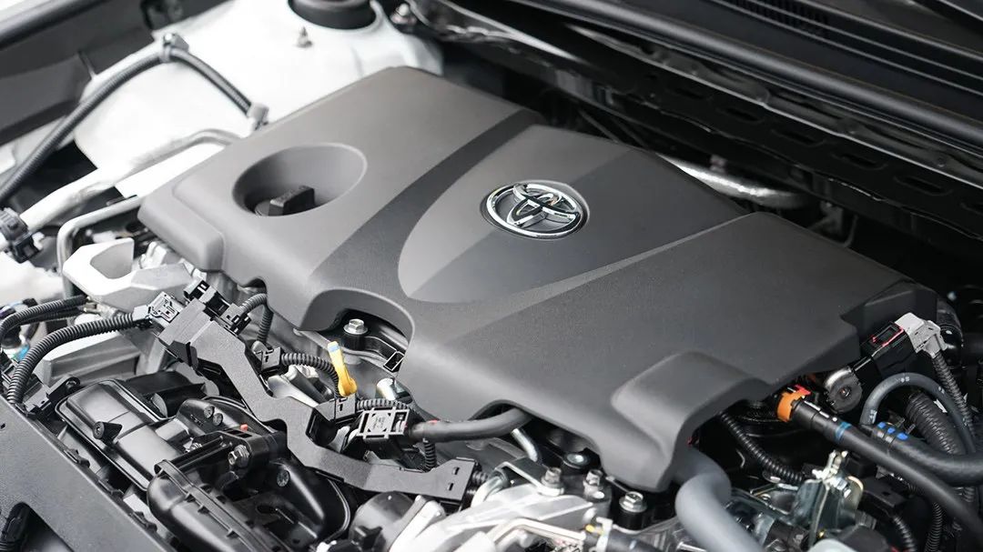 25万级必选!它们油耗最低只要4.1L 但这两中型车谁更值?