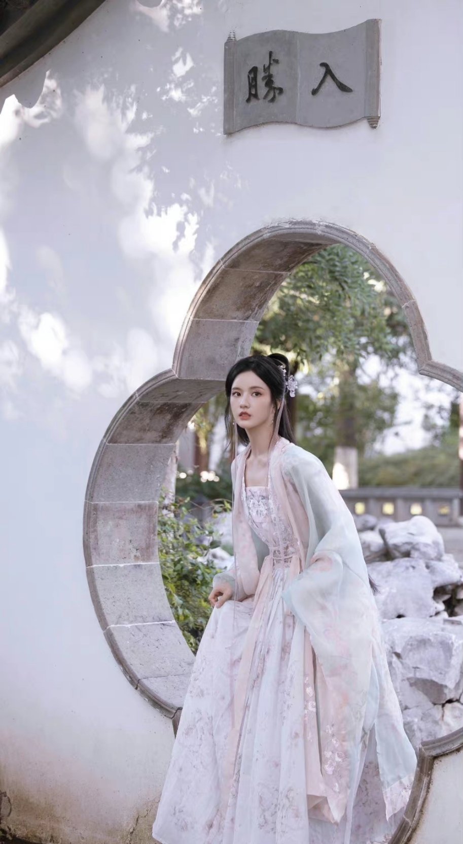 图片[2]-刘些宁的元宵节古风写真图~说实话被一整个美住了！-沐风文化