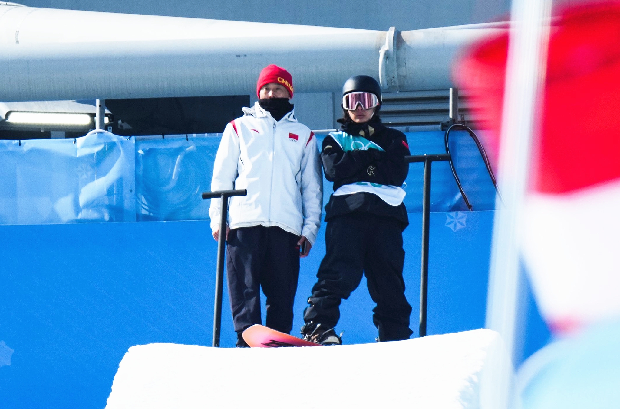 苏翊鸣夺金，日本网友赞扬日籍教练，反观安贤洙却遭<a href=