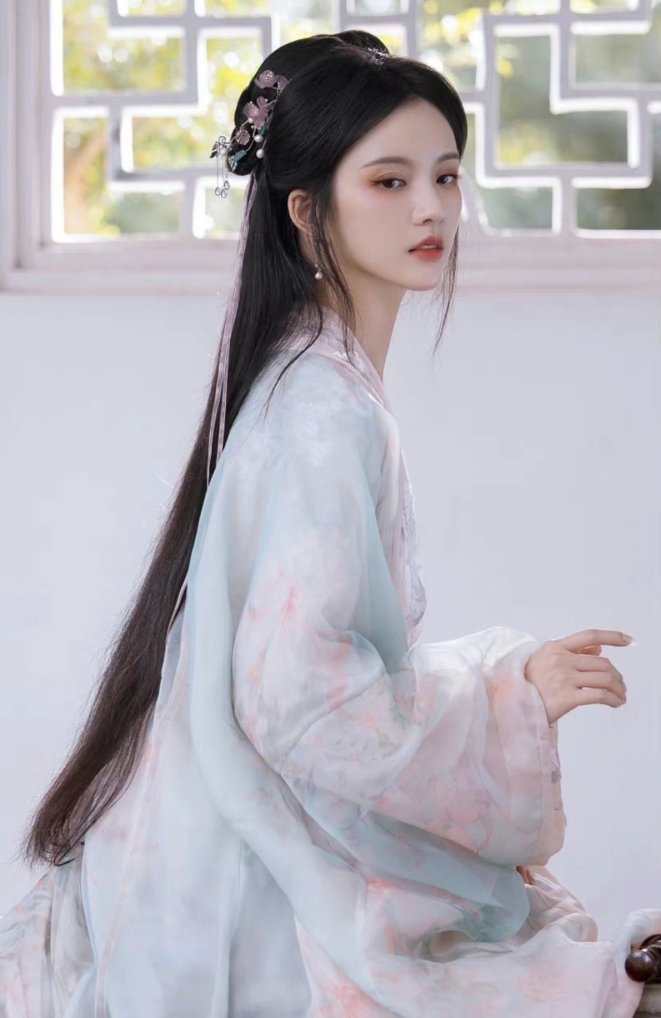 图片[3]-刘些宁的元宵节古风写真图~说实话被一整个美住了！-沐风文化