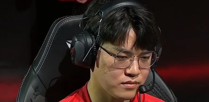 希望Faker骂队友一顿！<a href=