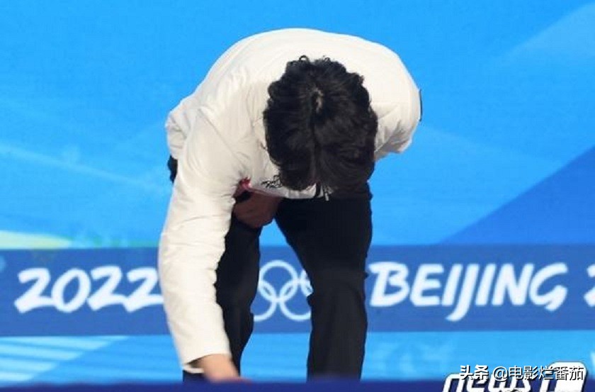 “擦拭领奖台”的丑态，曝出了<a href=