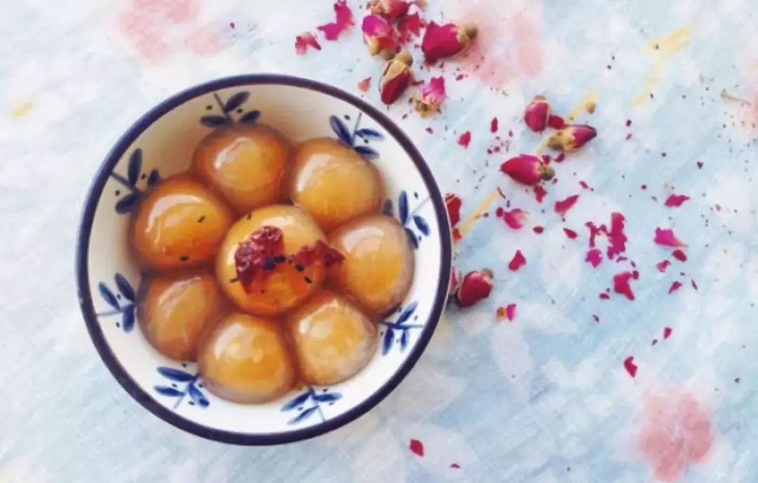 今天元宵节,一首《喜气洋洋》,愿你人也圆圆,事也圆圆!休闲区蓝鸢梦想 - Www.slyday.coM 今天元宵节,一首《喜气洋洋》,愿你人也圆圆,事也圆圆!休闲区蓝鸢梦想 - Www.slyday.coM