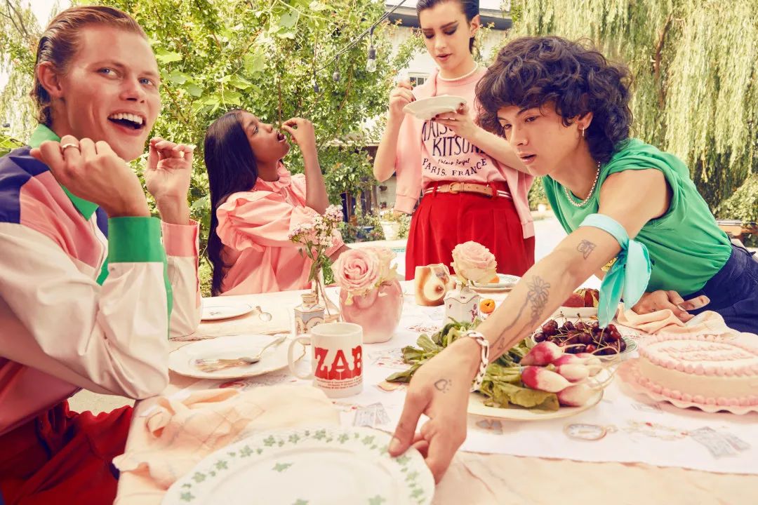 在纽约与巴黎的碰撞中,拥抱多元休闲区蓝鸢梦想 - Www.slyday.coM 在纽约与巴黎的碰撞中,拥抱多元休闲区蓝鸢梦想 - Www.slyday.coM