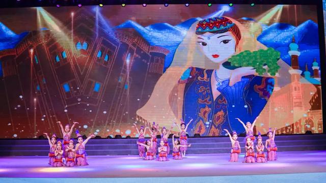 “快乐成长 梦想启航”2022渭南市(融创)少儿元宵晚会圆满落幕休闲区蓝鸢梦想 - Www.slyday.coM “快乐成长 梦想启航”2022渭南市(融创)少儿元宵晚会圆满落幕休闲区蓝鸢梦想 - Www.slyday.coM