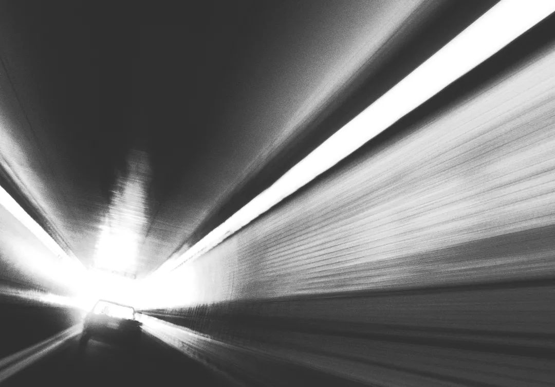 男子开法拉利深夜炸街!还炫车技!结局舒适休闲区蓝鸢梦想 - Www.slyday.coM 男子开法拉利深夜炸街!还炫车技!结局舒适休闲区蓝鸢梦想 - Www.slyday.coM