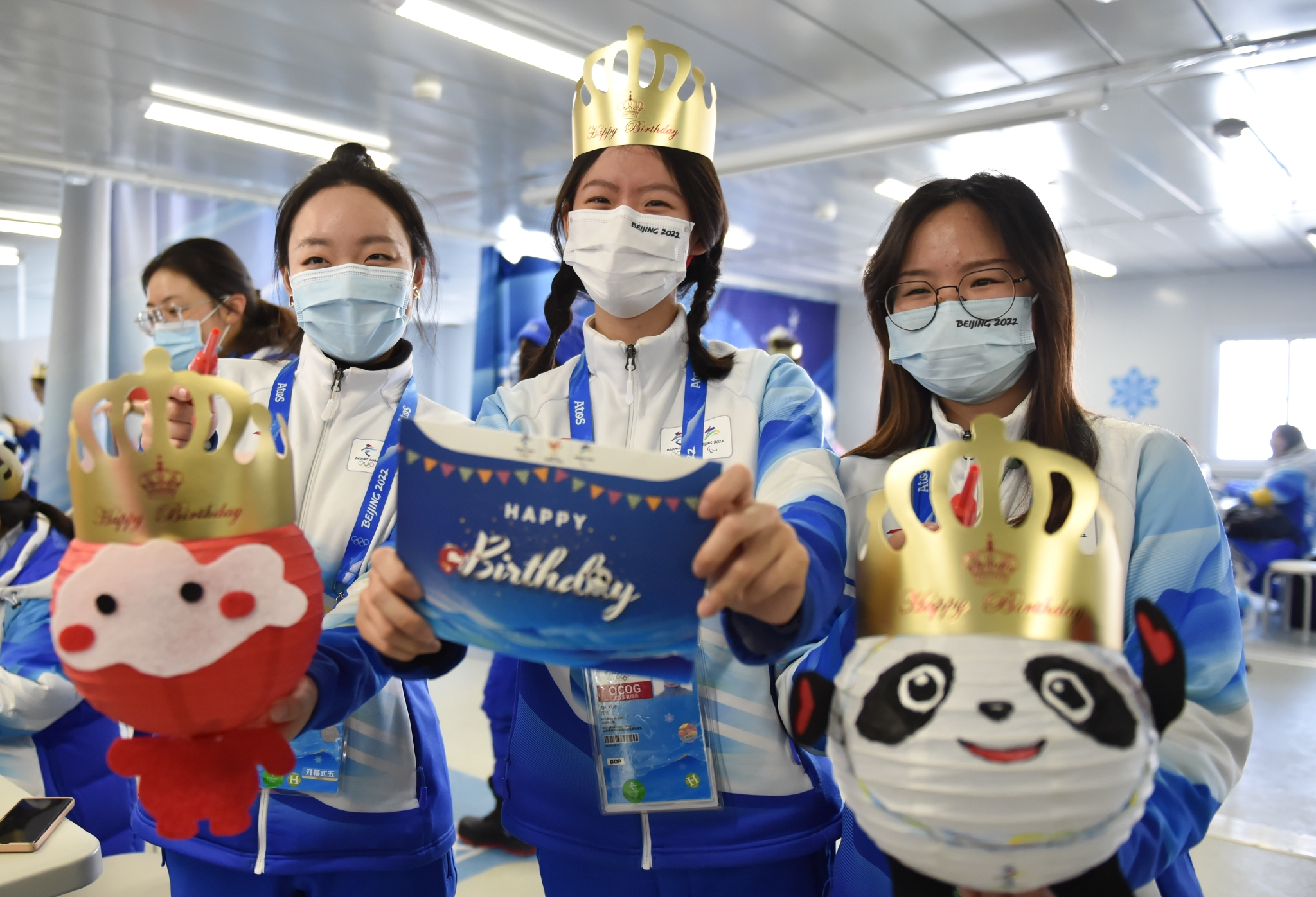 冬奥志愿者一起闹元宵休闲区蓝鸢梦想 - Www.slyday.coM 冬奥志愿者一起闹元宵休闲区蓝鸢梦想 - Www.slyday.coM