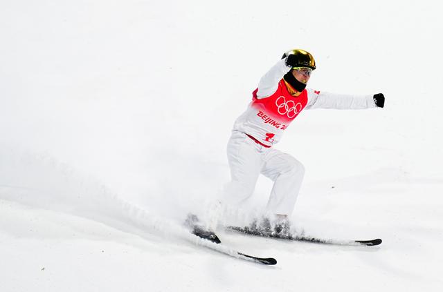 中国又一争金点,两位老将预赛前两名晋级,四朝元老期待北京圆梦休闲区蓝鸢梦想 - Www.slyday.coM 中国又一争金点,两位老将预赛前两名晋级,四朝元老期待北京圆梦休闲区蓝鸢梦想 - Www.slyday.coM