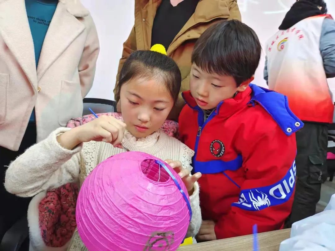 2022年“我们的节日”滨州市青少年庆元宵猜灯谜绘灯笼活动举行休闲区蓝鸢梦想 - Www.slyday.coM 2022年“我们的节日”滨州市青少年庆元宵猜灯谜绘灯笼活动举行休闲区蓝鸢梦想 - Www.slyday.coM