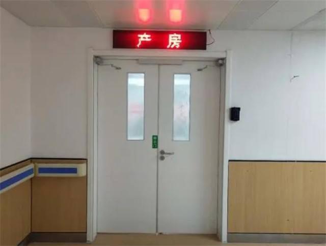 3岁雪地裸跑,5岁开飞机,“鹰式教育”下的小男孩如今成才了吗?休闲区蓝鸢梦想 - Www.slyday.coM 3岁雪地裸跑,5岁开飞机,“鹰式教育”下的小男孩如今成才了吗?休闲区蓝鸢梦想 - Www.slyday.coM