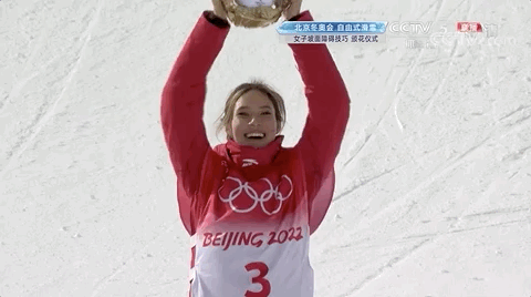 苏翊鸣金牌!谷爱凌银牌!6金、12枚奖牌中国代表团创造历史休闲区蓝鸢梦想 - Www.slyday.coM 苏翊鸣金牌!谷爱凌银牌!6金、12枚奖牌中国代表团创造历史休闲区蓝鸢梦想 - Www.slyday.coM