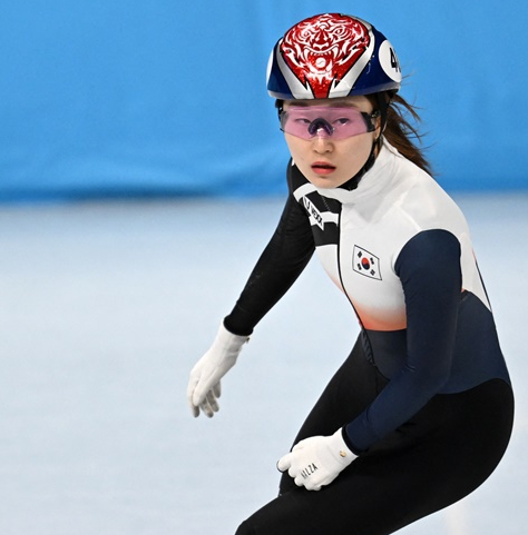 韩雨桐垫底，王濛狠批：滑得啥啊！短道速滑奖牌榜：<a href=