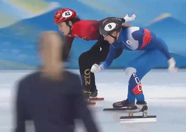 2分17秒112！韩雨桐晋级1500米决赛，<a href=