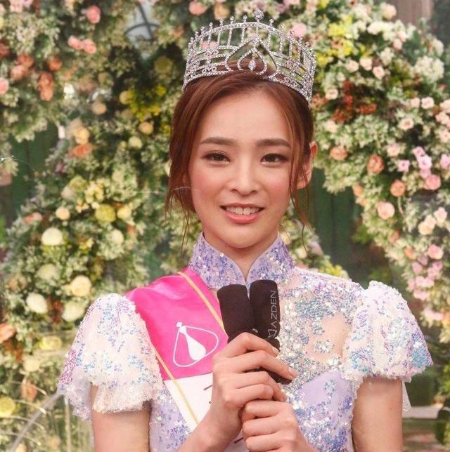 港姐亚军陈祯怡被爆一脚踏七船,男友当司机,可利用女