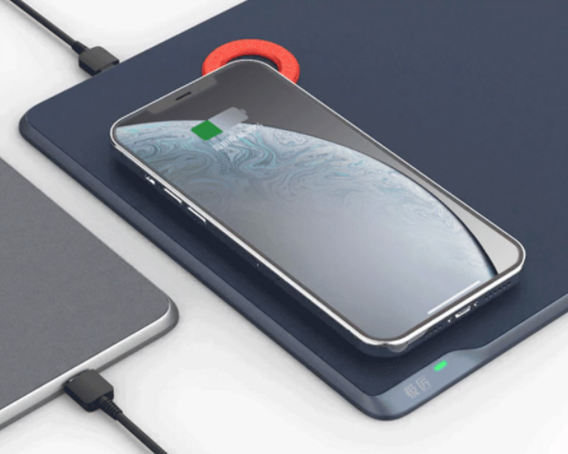 搞个无线桌面真的太难了,果断买个能充电的鼠标垫!休闲区蓝鸢梦想 - Www.slyday.coM 搞个无线桌面真的太难了,果断买个能充电的鼠标垫!休闲区蓝鸢梦想 - Www.slyday.coM