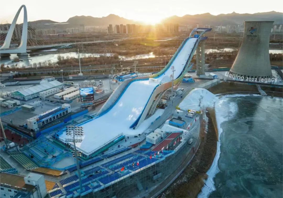 谷爱凌、徐梦桃竟然可以在这里同场竞技!休闲区蓝鸢梦想 - Www.slyday.coM 谷爱凌、徐梦桃竟然可以在这里同场竞技!休闲区蓝鸢梦想 - Www.slyday.coM