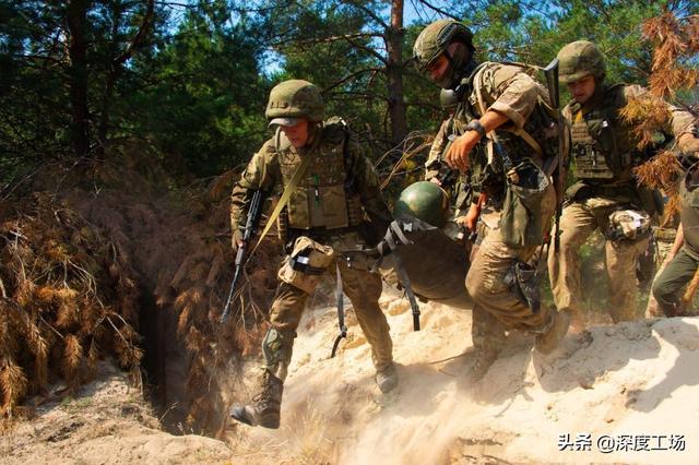 俄军刚撤军!顿巴斯就枪声大作:乌克兰抢先开火,打死乌东狙击手休闲区蓝鸢梦想 - Www.slyday.coM 俄军刚撤军!顿巴斯就枪声大作:乌克兰抢先开火,打死乌东狙击手休闲区蓝鸢梦想 - Www.slyday.coM