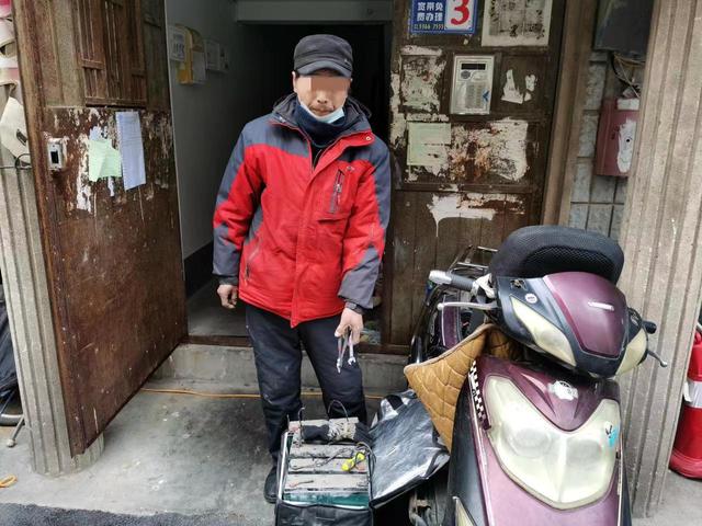 “自律的人”到底有多可怕?小偷每天定闹钟,凌晨3点起床盗窃休闲区蓝鸢梦想 - Www.slyday.coM “自律的人”到底有多可怕?小偷每天定闹钟,凌晨3点起床盗窃休闲区蓝鸢梦想 - Www.slyday.coM