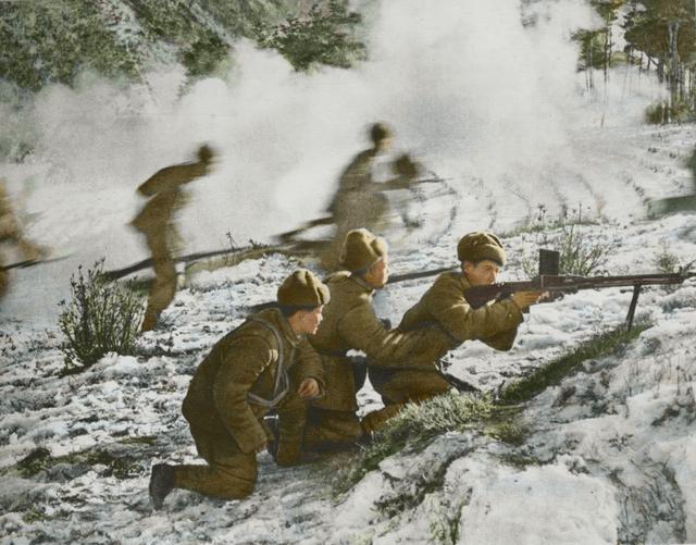 美军化学迫击炮“堵桥”,358团穿插连大喜:终于能揍美军了休闲区蓝鸢梦想 - Www.slyday.coM 美军化学迫击炮“堵桥”,358团穿插连大喜:终于能揍美军了休闲区蓝鸢梦想 - Www.slyday.coM