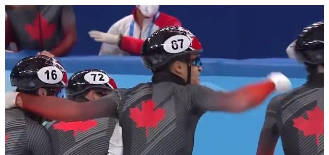 加拿大击败<a href=