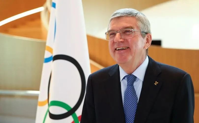 韩媒称中国队靠裁判照顾创好成绩，国际滑联出手警告，打脸<a href=