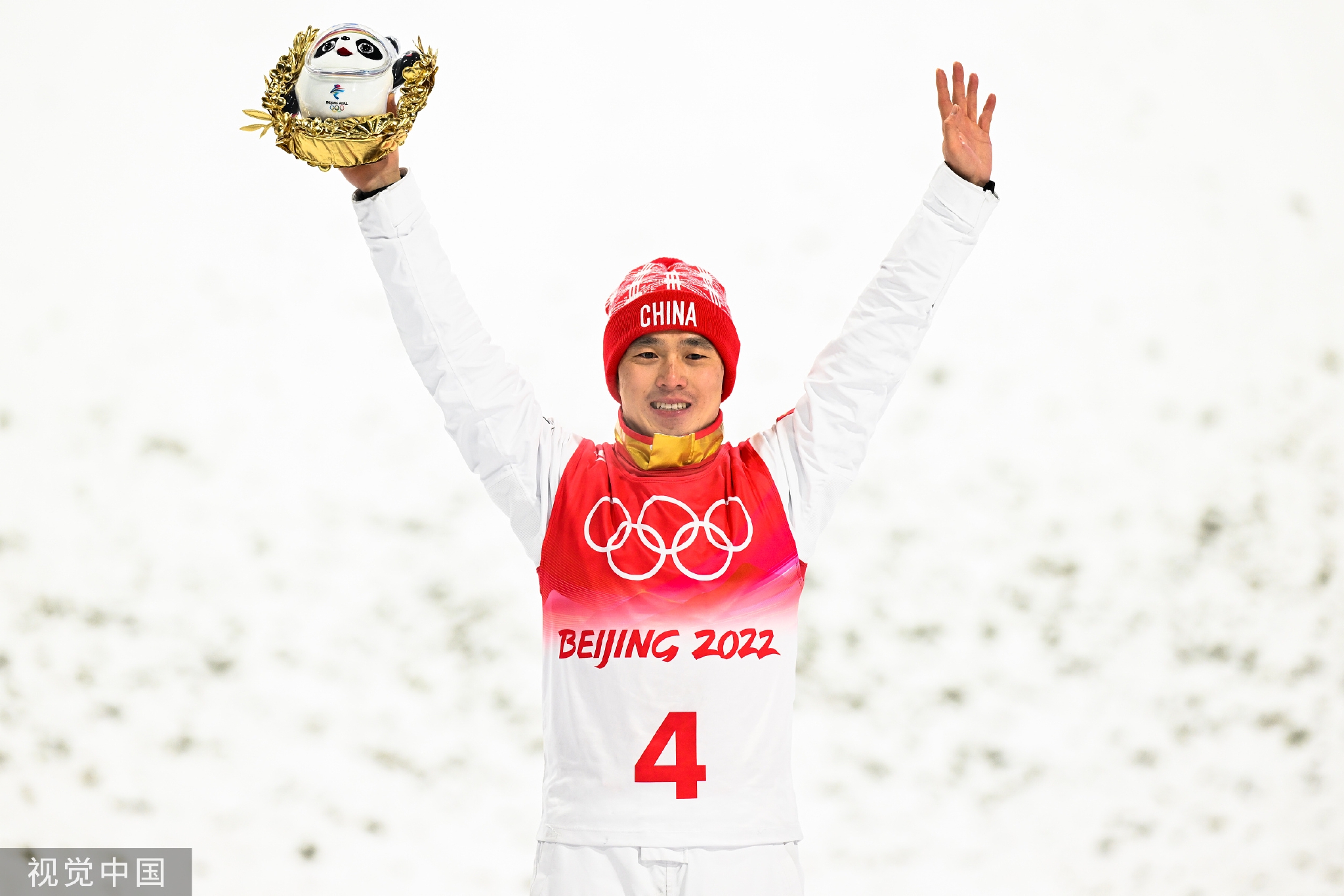 深一度|齐广璞的金牌和一封家书休闲区蓝鸢梦想 - Www.slyday.coM 深一度|齐广璞的金牌和一封家书休闲区蓝鸢梦想 - Www.slyday.coM