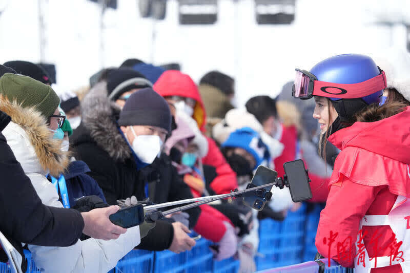 谷爱凌排名第一晋级 U型场地技巧资格赛展示中国00后女将风采休闲区蓝鸢梦想 - Www.slyday.coM 谷爱凌排名第一晋级 U型场地技巧资格赛展示中国00后女将风采休闲区蓝鸢梦想 - Www.slyday.coM